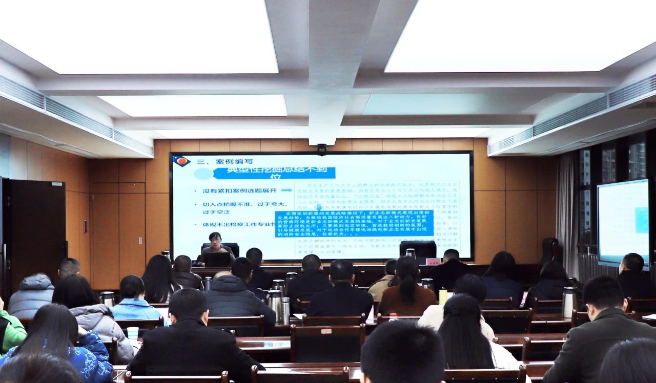 cbc30c92dd57856d5b97c5cff82f872f.jpg