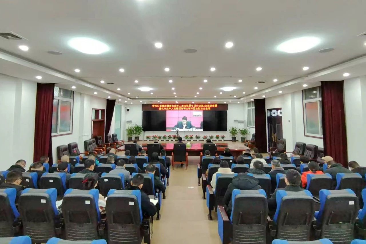8dde25ada39652579a15509a2ef2e13d.jpg